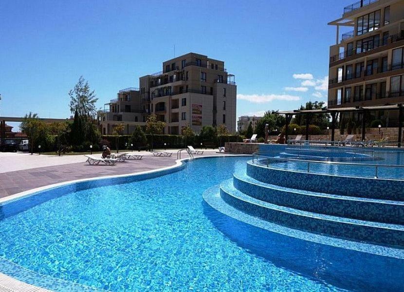 Apartament Luxor Sweti Wlas Eksteriør billede